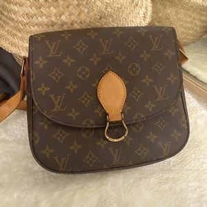 Louis Vuitton St. Cloud